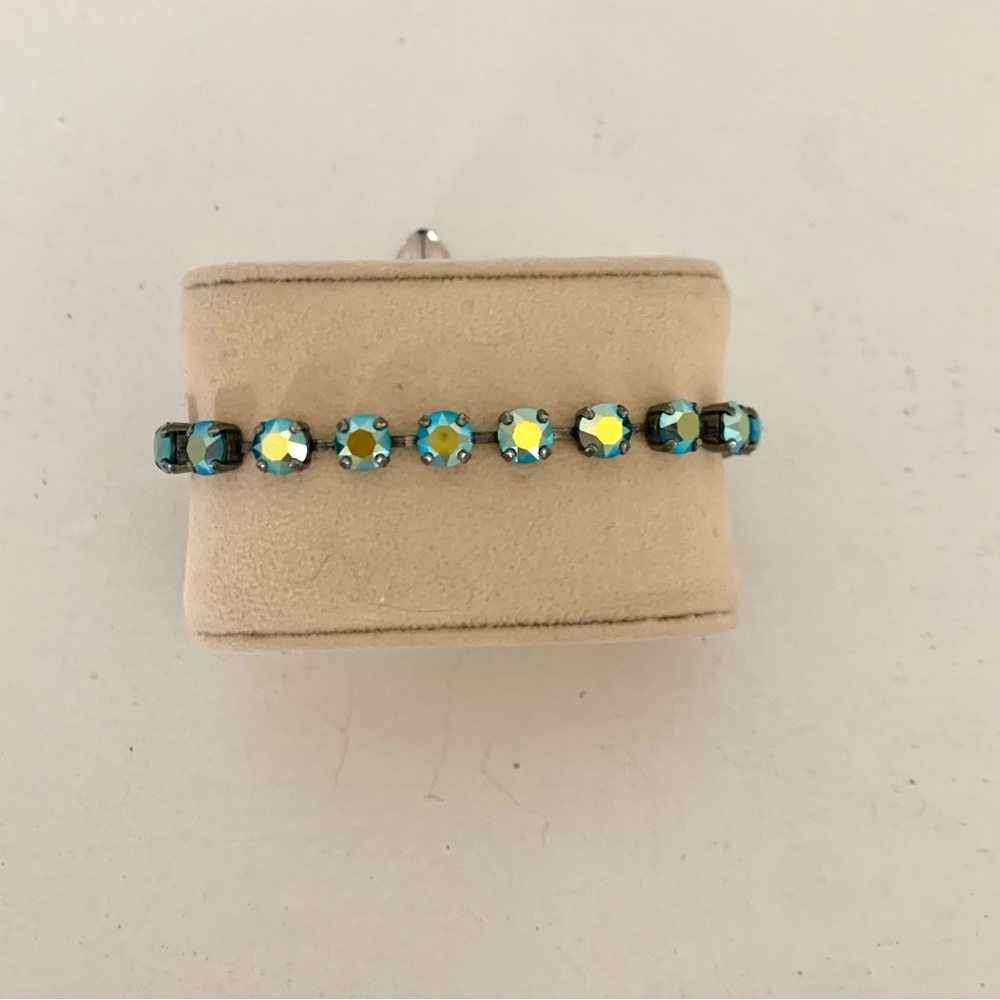 Sabika Forward Thinking Fun Size Bracelet